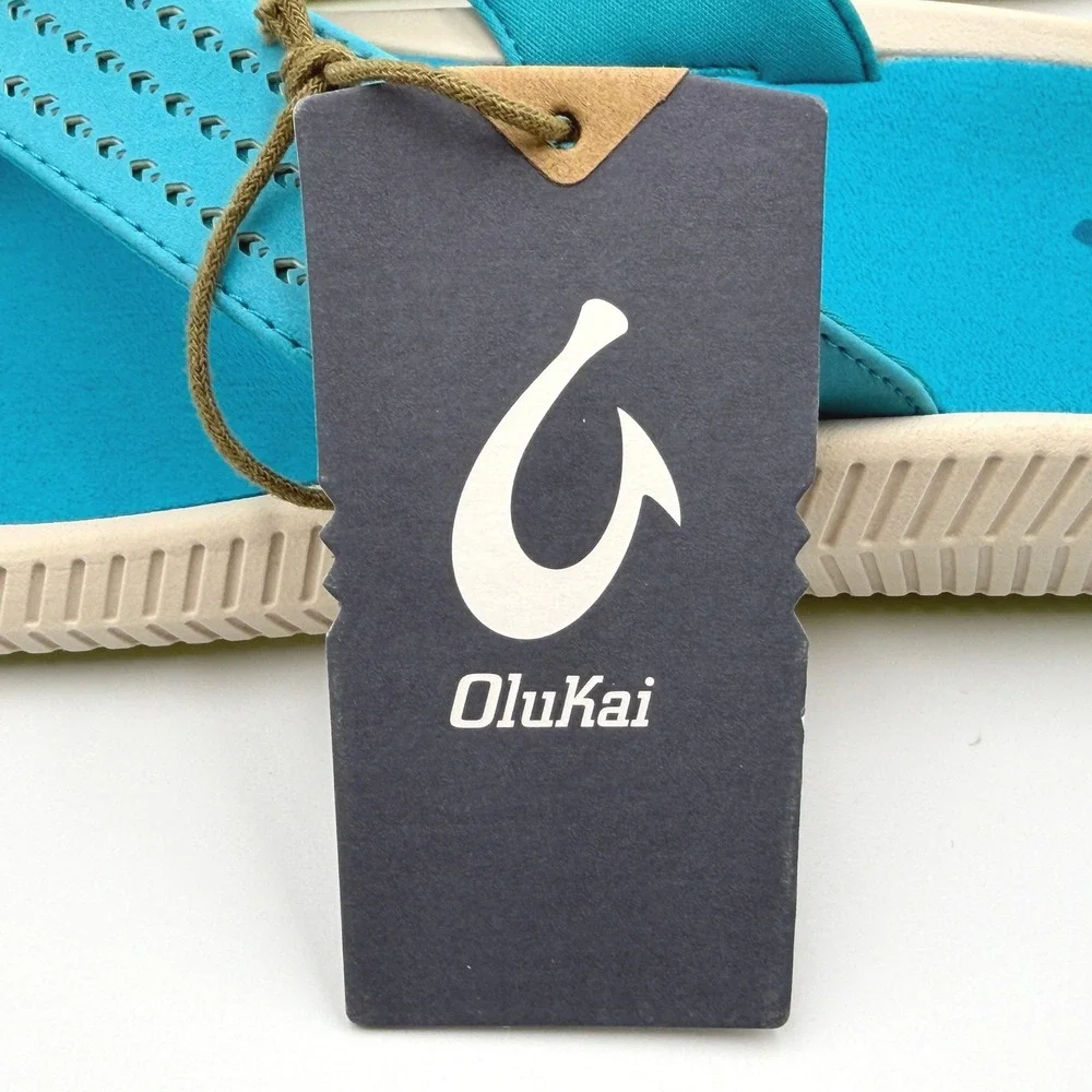 OluKai ulele sandals